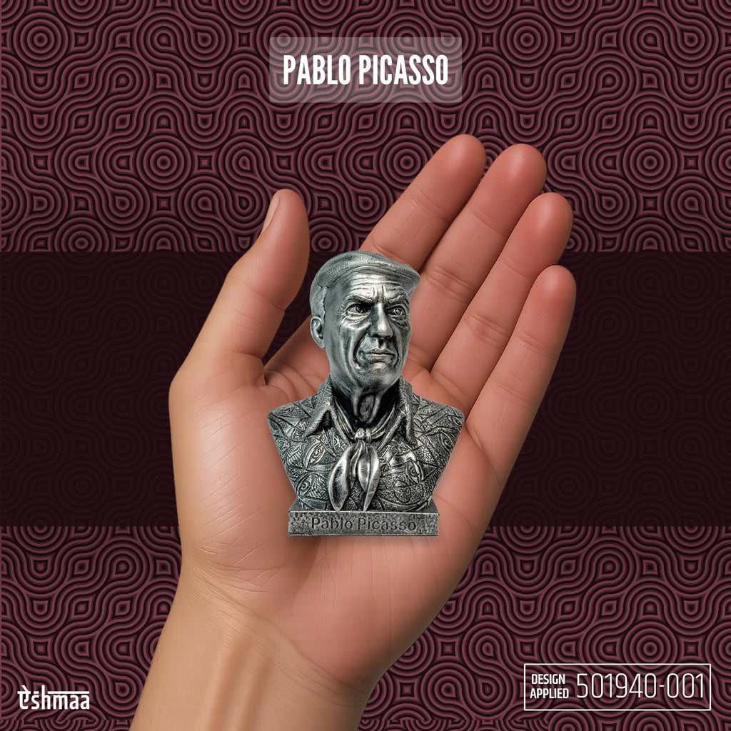 Desk & Dash- Pablo Picasso