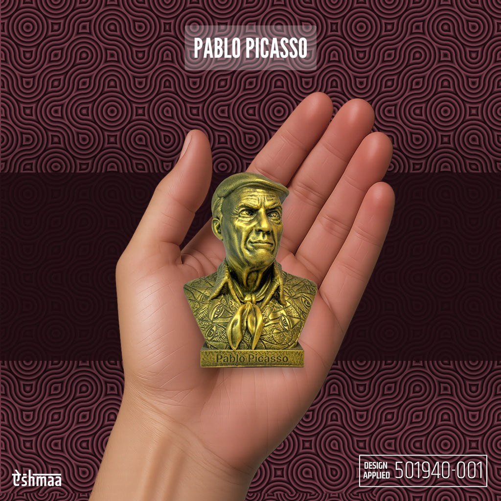 Desk & Dash- Pablo Picasso